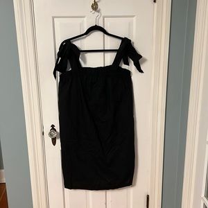 J.Crew Black Bow-Tie Sleeves with Elastic Chest Band and Pockets